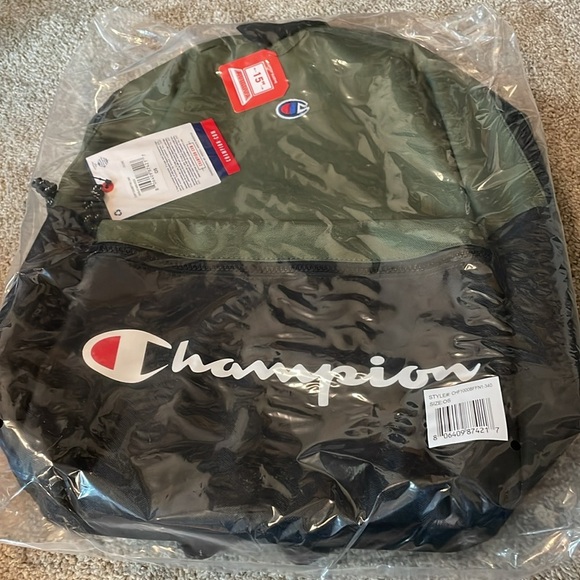 NEW Unisex Champion Green and Black Backpack - Picture 2 of 4